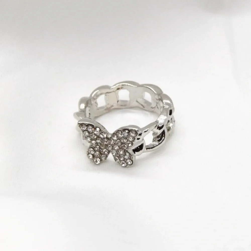 Butterfly Chain Ring - Picture 3 of 4